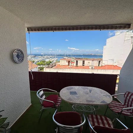 2 Vue Port De Plaisance *