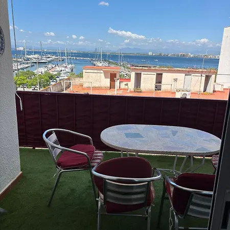 2 Vue Port De Plaisance